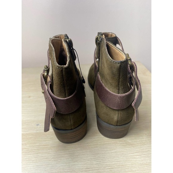 American Rag Brianal Dark Brown Suede Boots Ankle Boots w/Buckle NWT size 6.5 - Picture 8 of 10